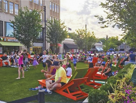 Suburban Square Lawn Concert